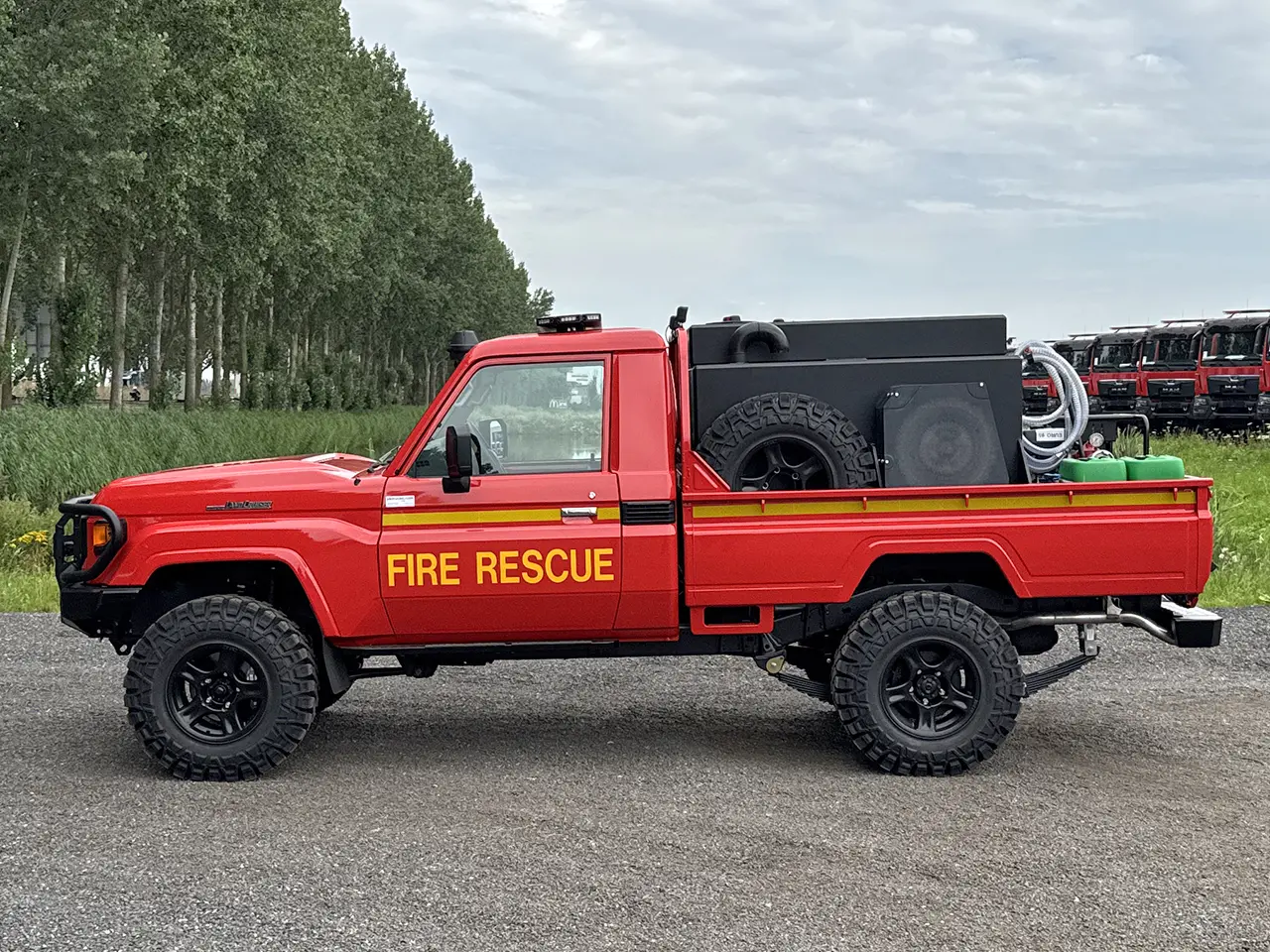 Toyota Land Cruiser HZJ79 Fire Fighting Vehicle 4x4 7