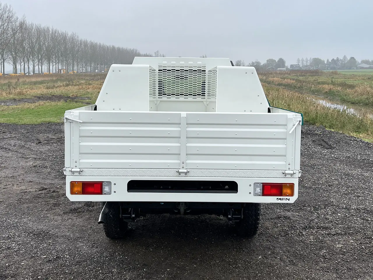 Toyota Land Cruiser HZJ79 4x4 Atelier mobile 6