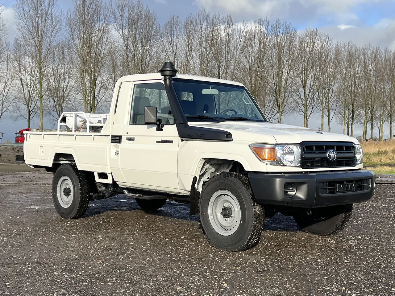 Toyota Land Cruiser HZJ79 Atelier mobile 4x4 4