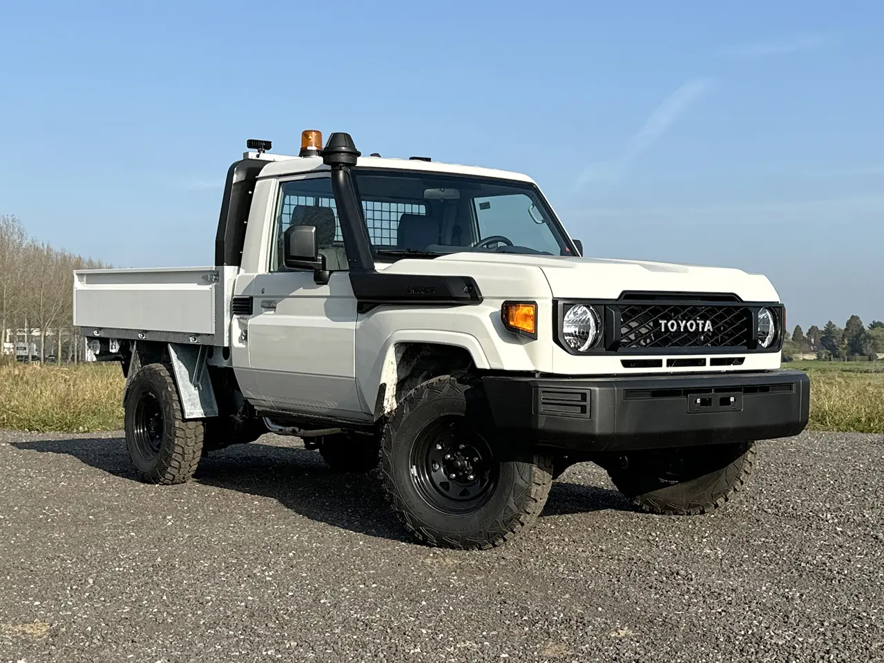 Toyota Land Cruiser HZJ79 Mining Pick-up cabine simple 4x4 4