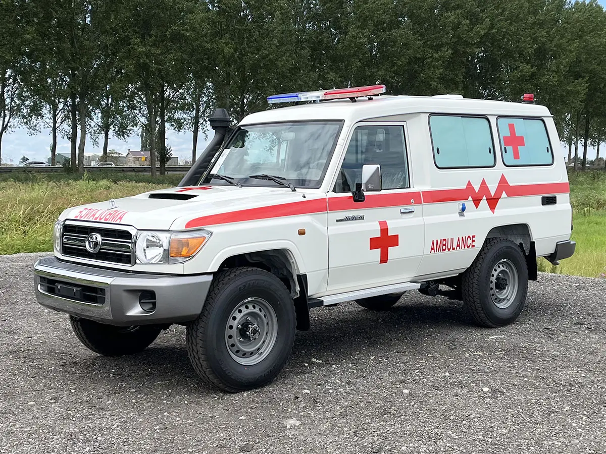 Toyota Land Cruiser VDJ78L V8 4x4 Ambulance 1