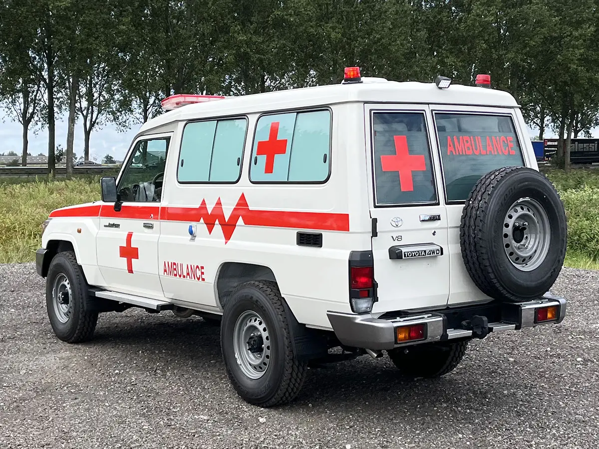 Toyota Land Cruiser VDJ78L V8 4x4 Ambulance