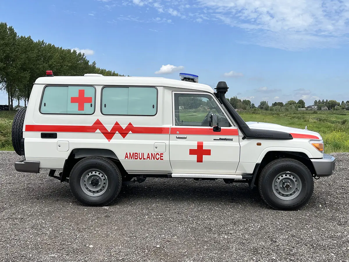 Toyota Land Cruiser VDJ78L V8 Ambulance 4x4 5