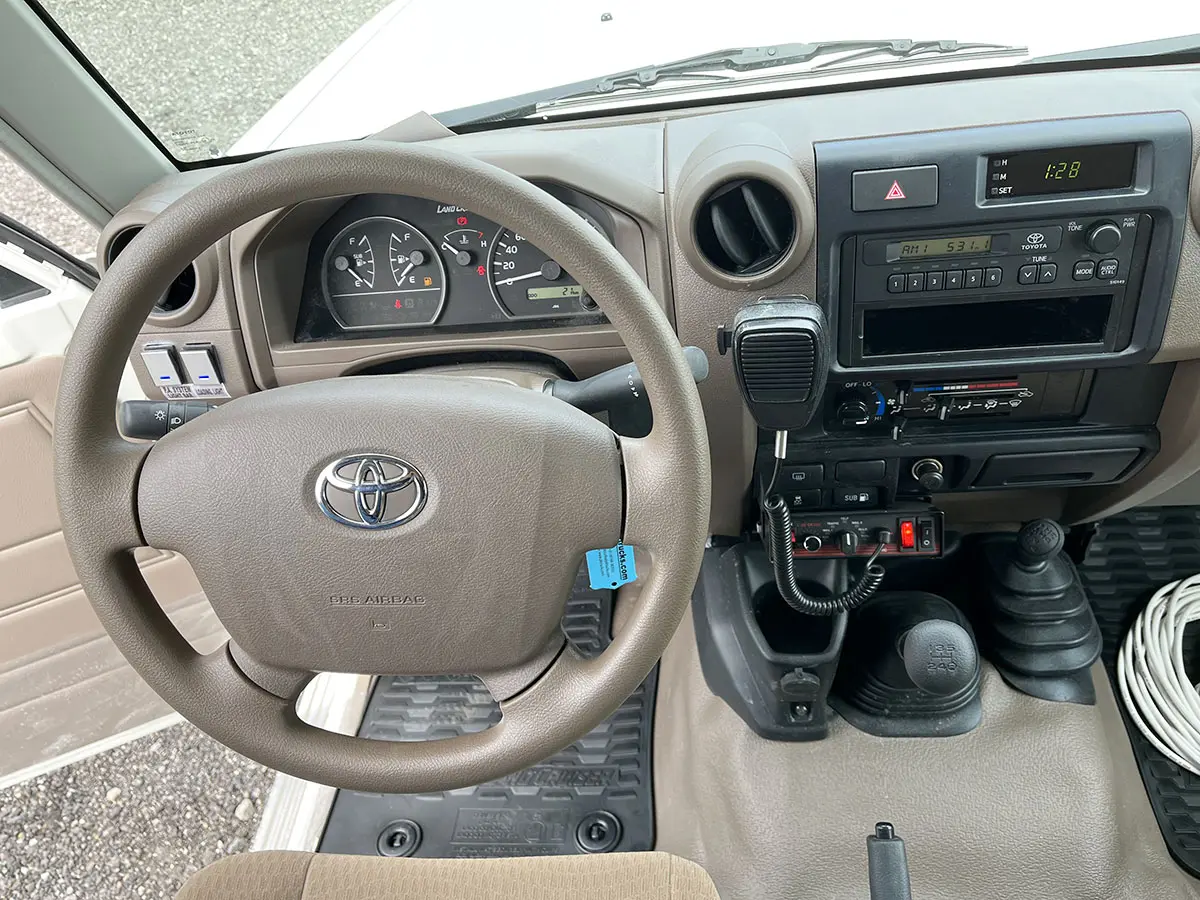 Toyota Land Cruiser VDJ78L V8 Ambulance 4x4 9