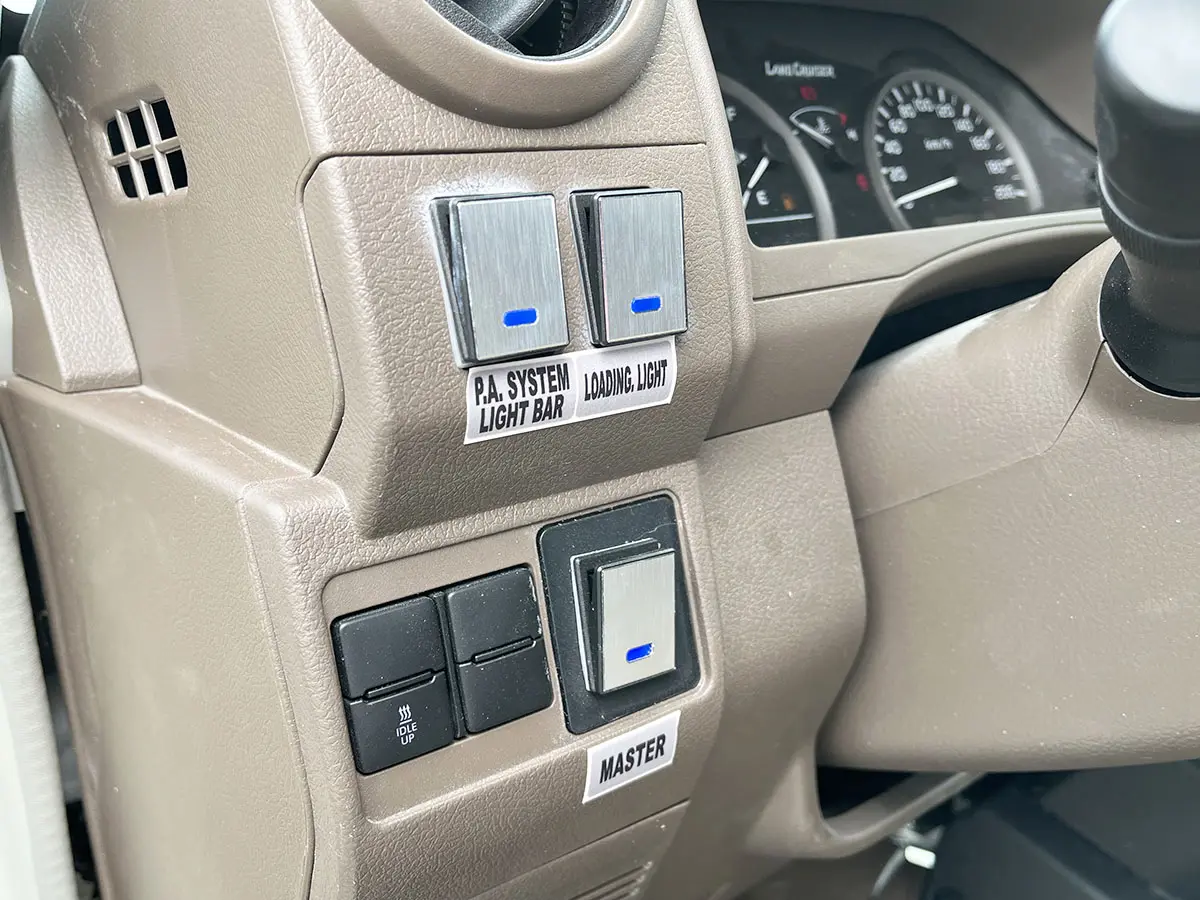 Toyota Land Cruiser VDJ78L V8 Ambulance 4x4 10