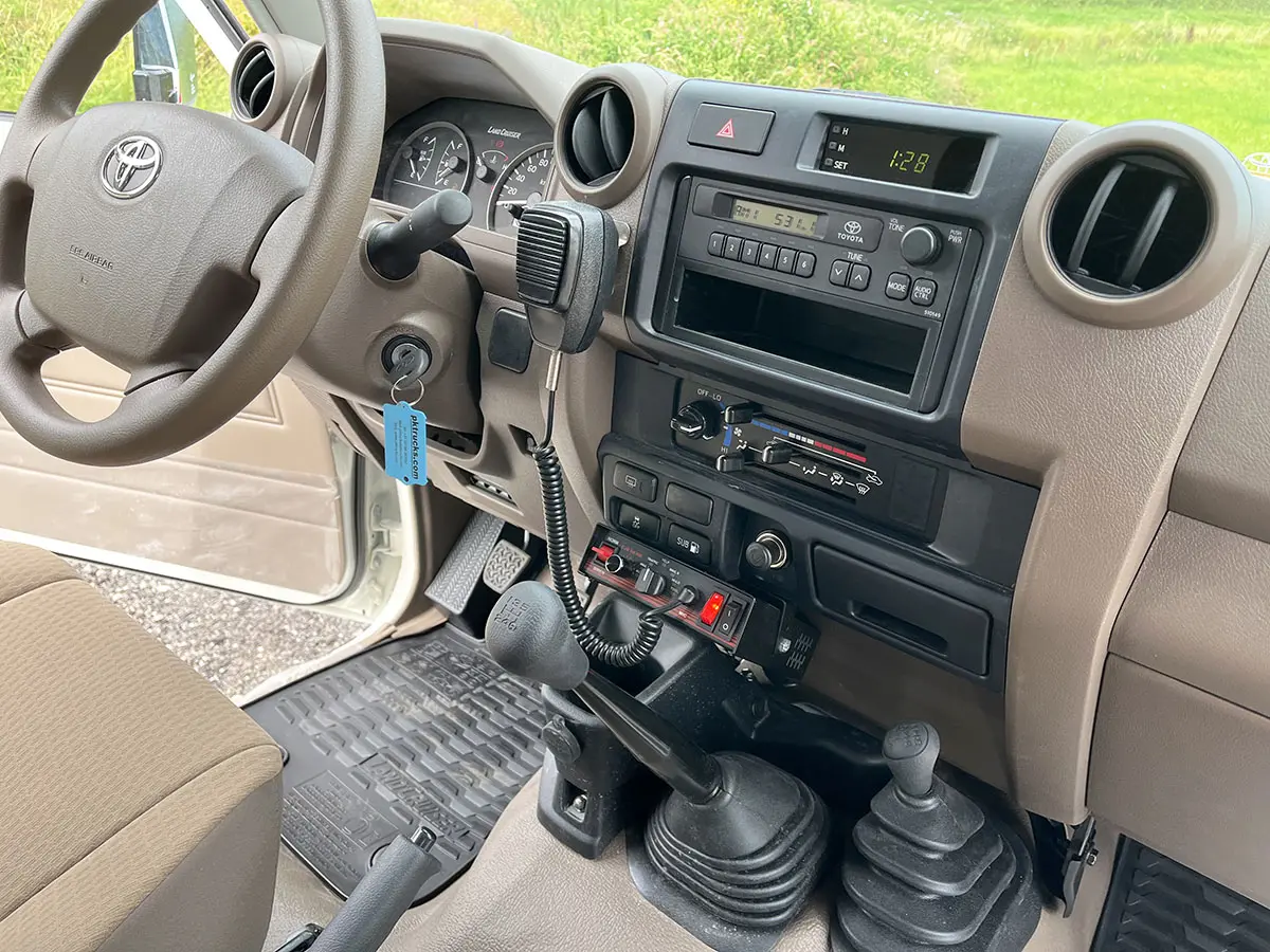 Toyota Land Cruiser VDJ78L V8 4x4 Ambulance 11