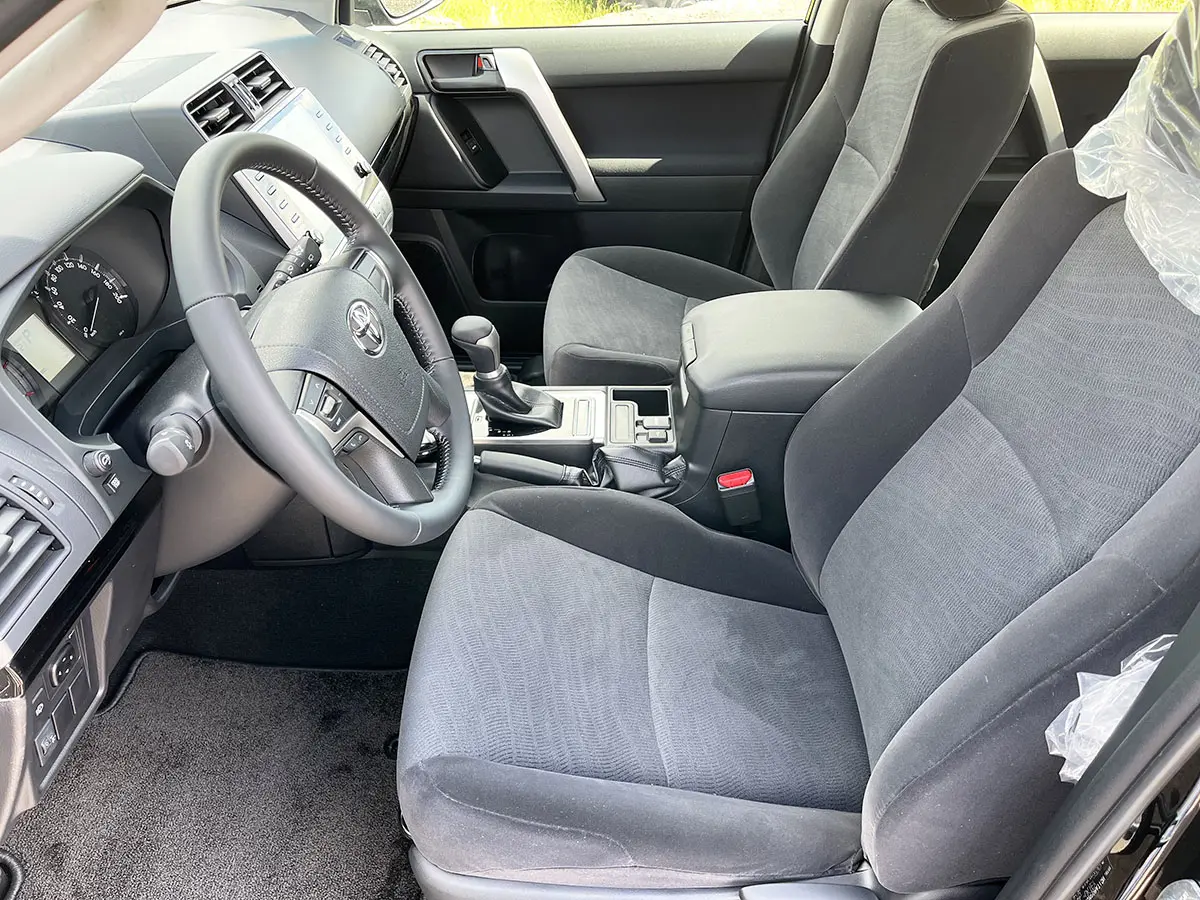 Toyota Prado TXL AT 4x4 Sports Utility Vehicle (SUV) 7