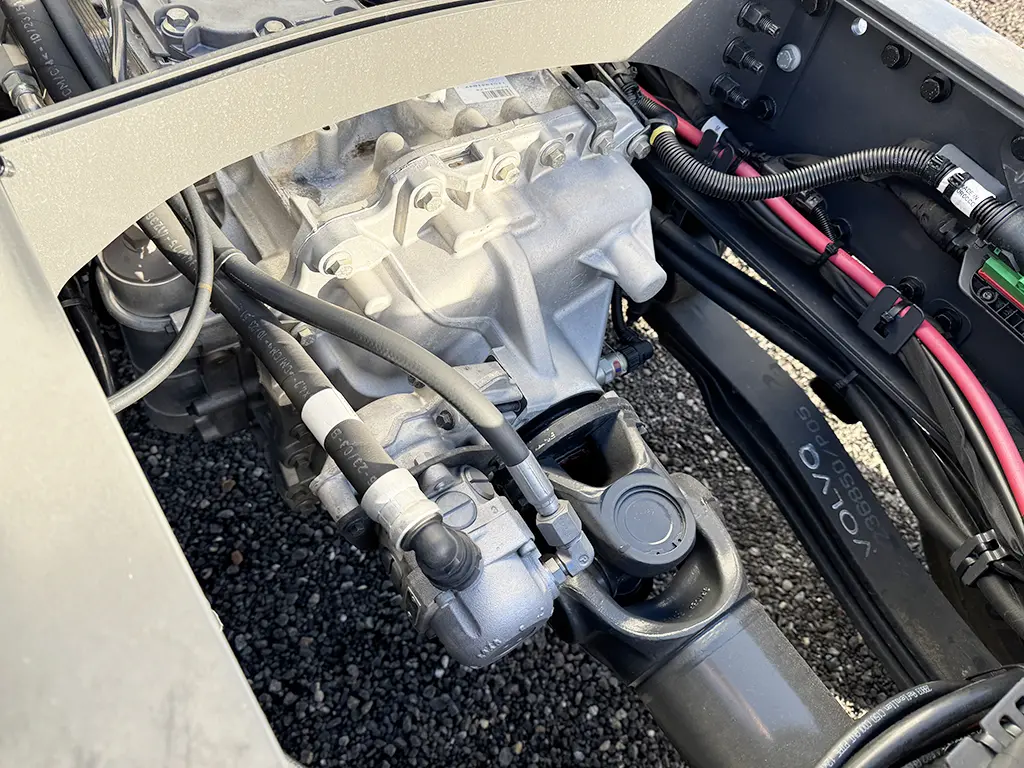 Volvo FMX 500 10x4 Chassis Cabin 12