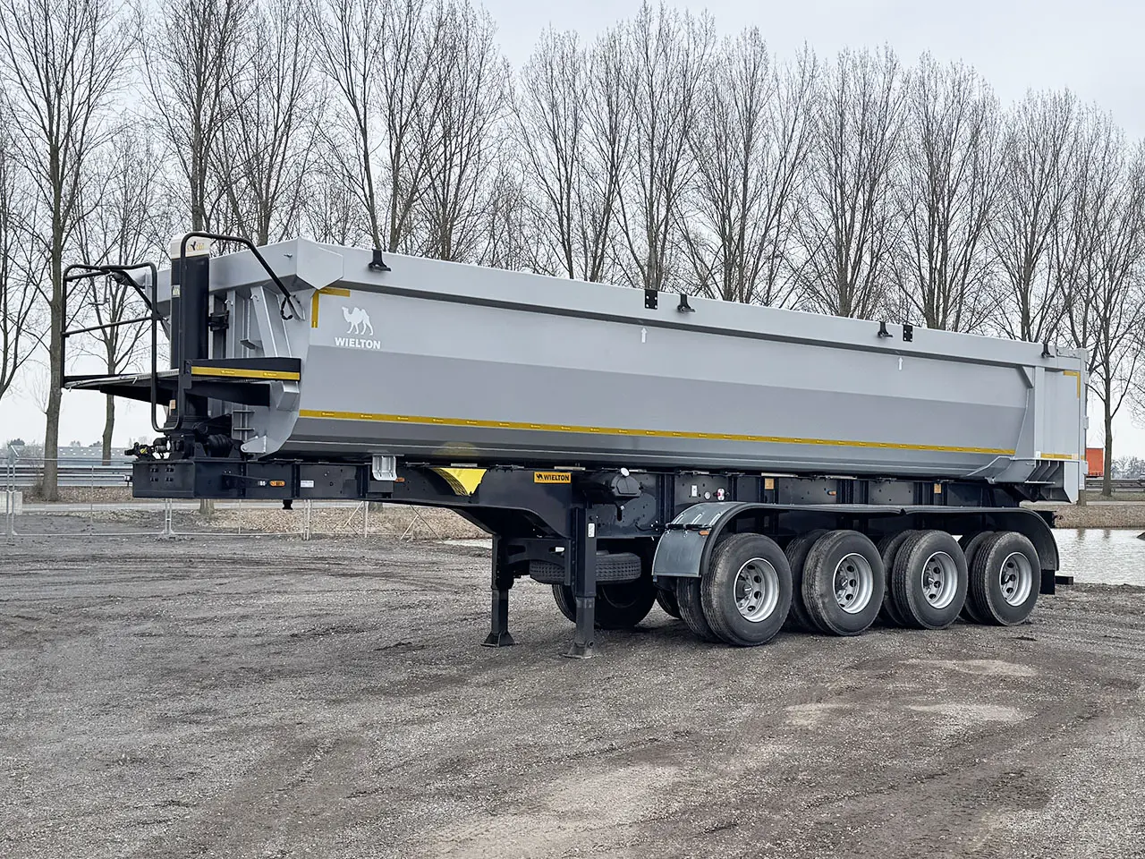 Wielton NW-4 4-Axle Tipper Trailer