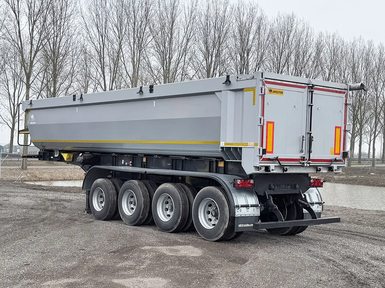 Wielton NW-4 4-Axle Tipper Trailer 5