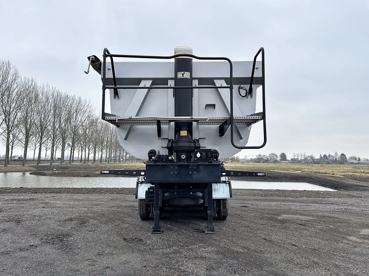 Wielton NW-4 4-Axle Tipper Trailer 7