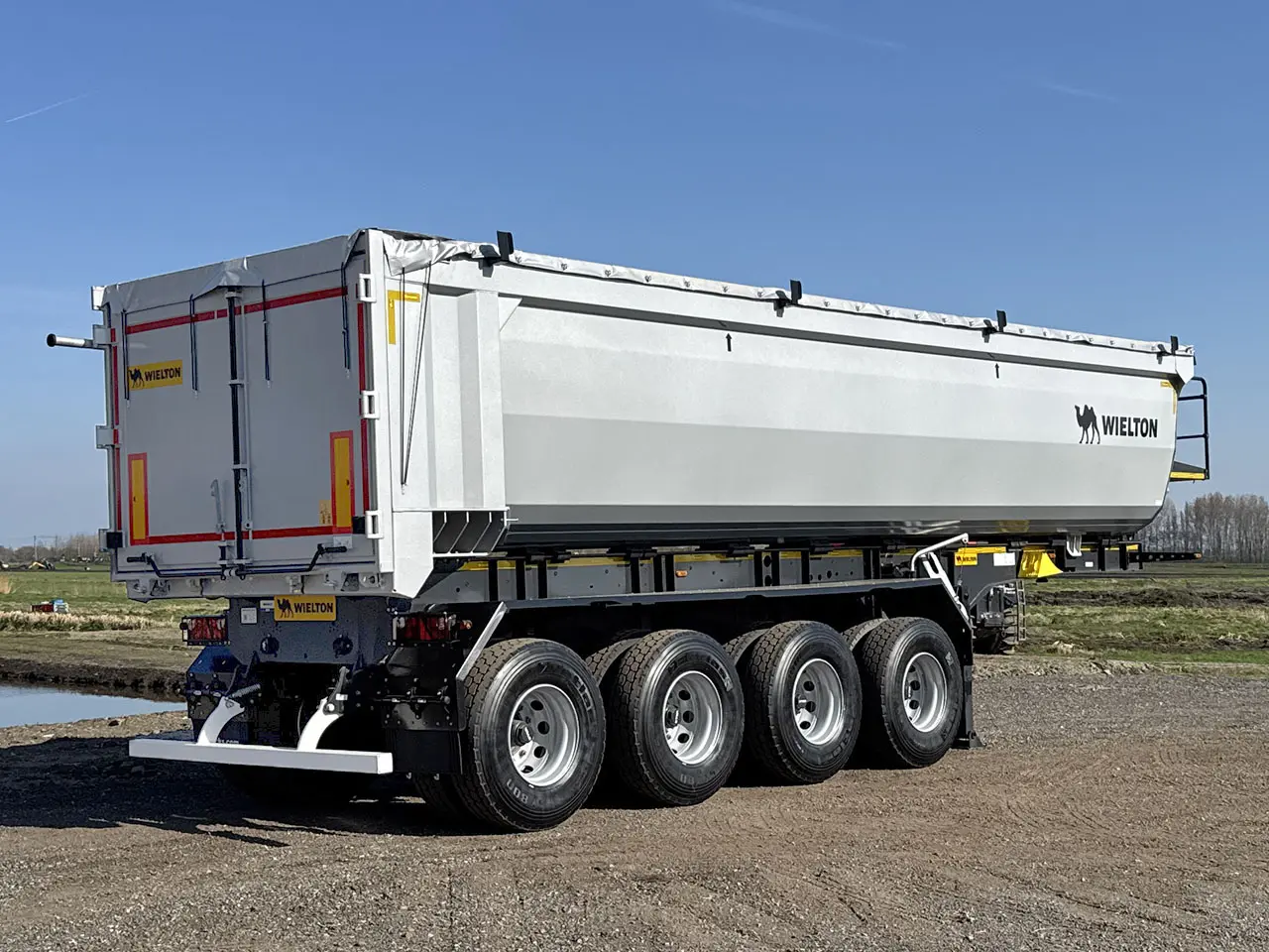 Wielton NW4S Strong Shahel 4-Axle Tipper Trailer 2