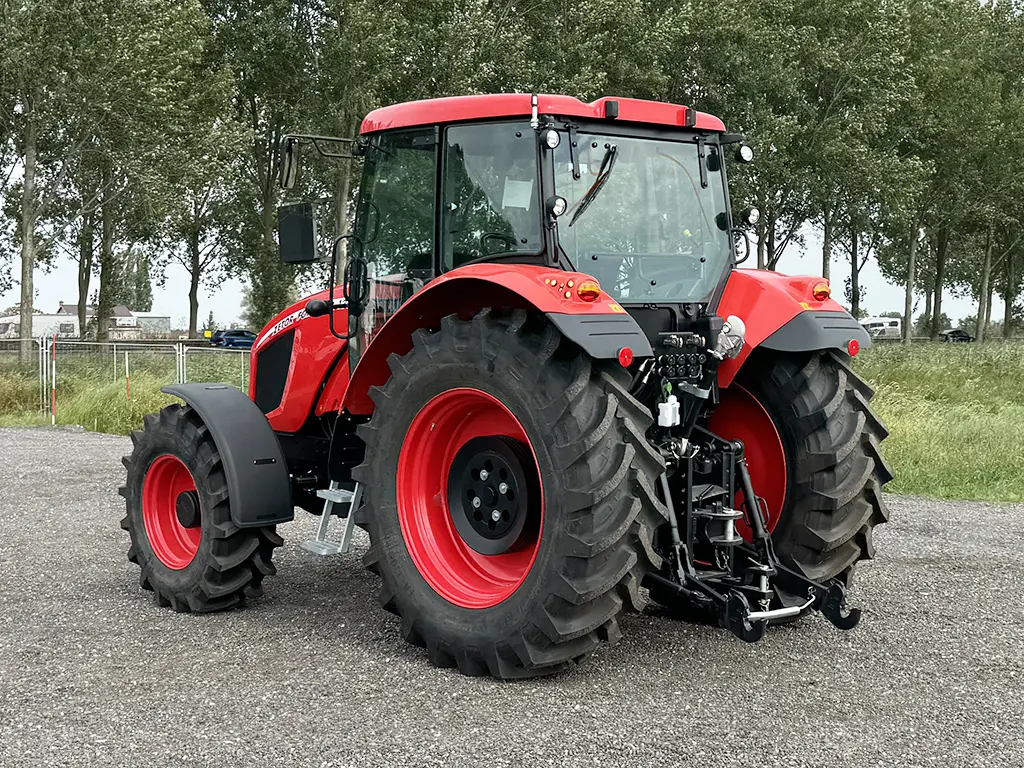 Zetor Forterra CL 135 4x4 Tracteur agricole