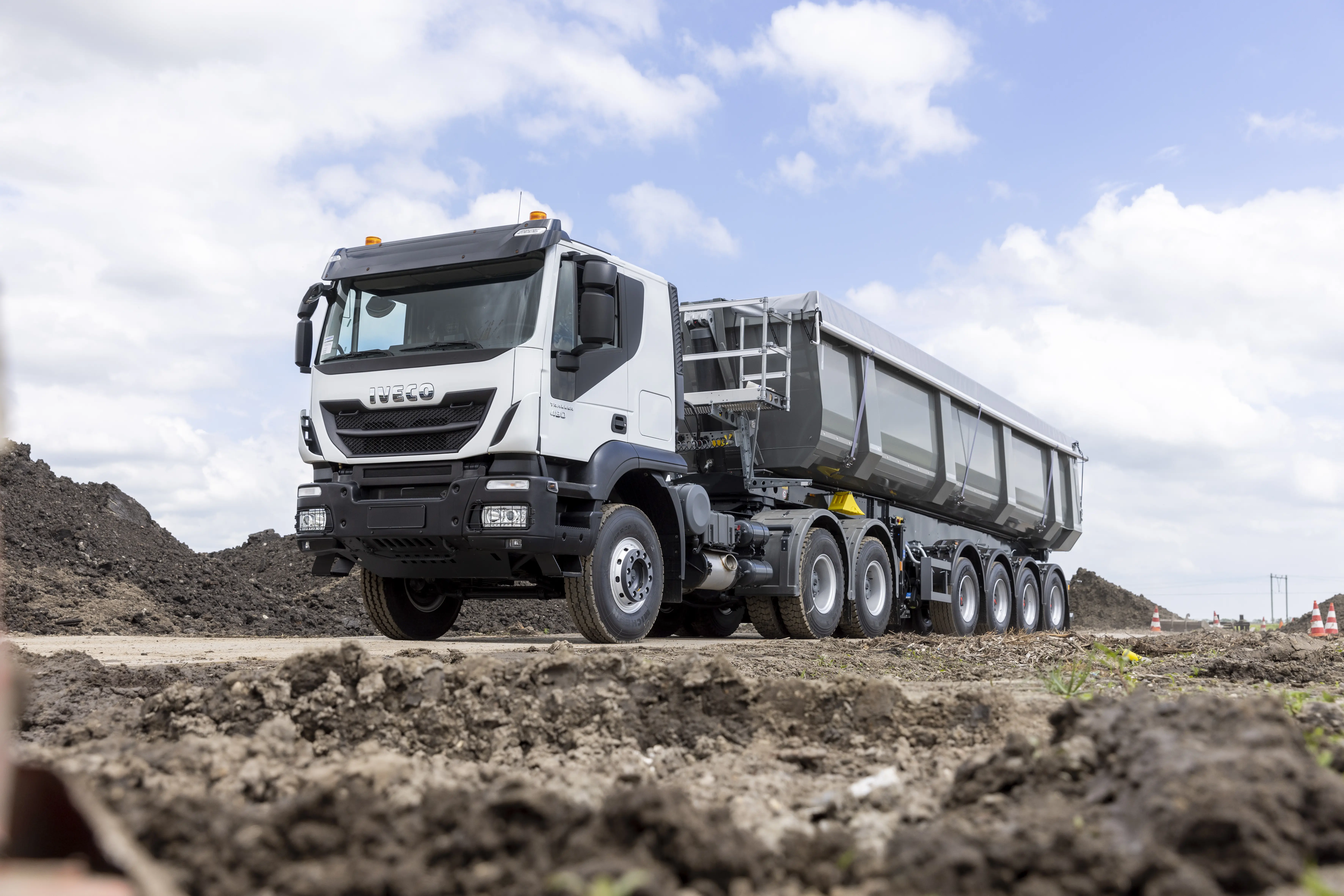 Mining | IVECO trucks for the mining industry | pktrucks.com