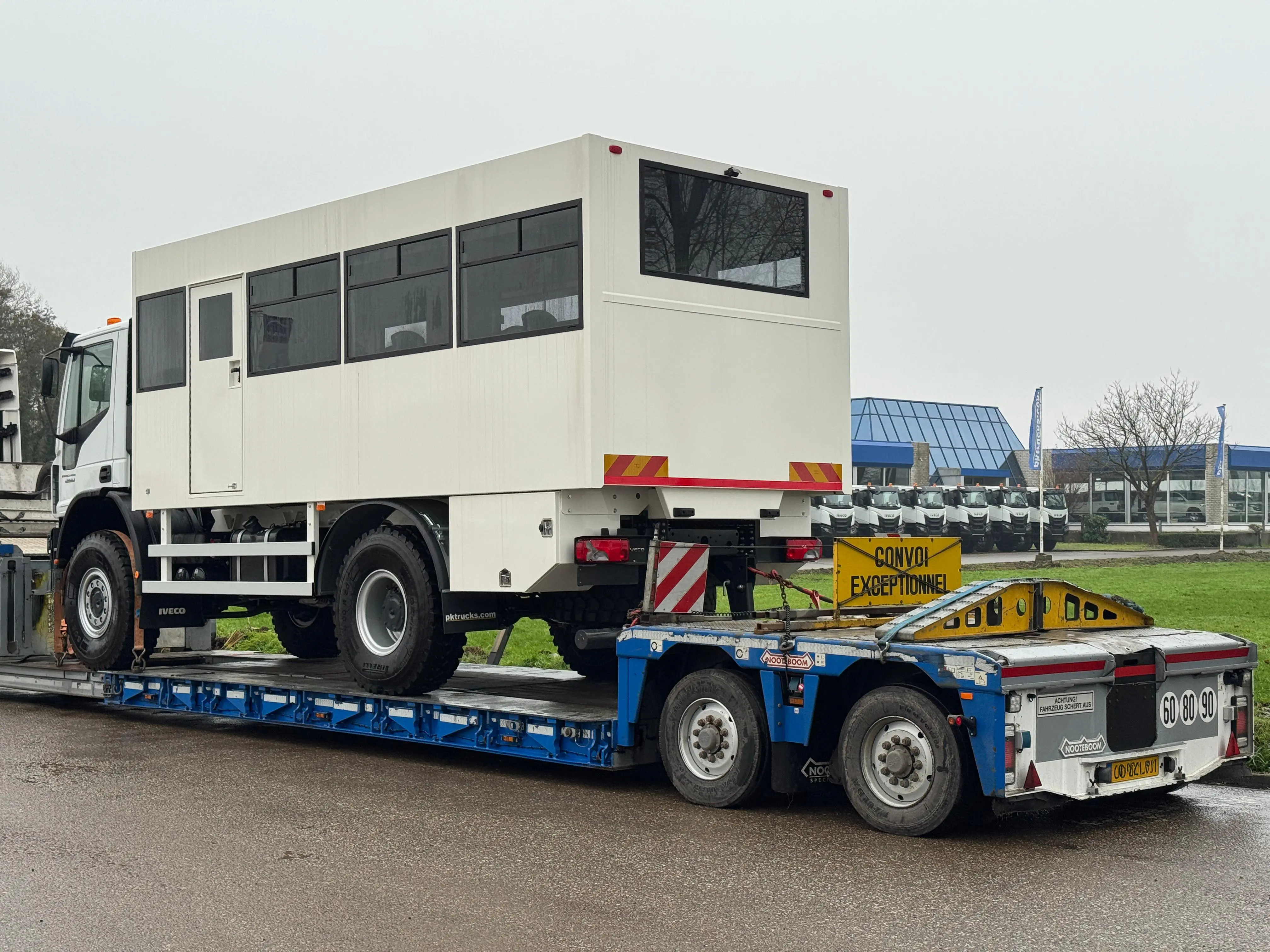 whatsapp-image-2025-11-28-at-095426-1