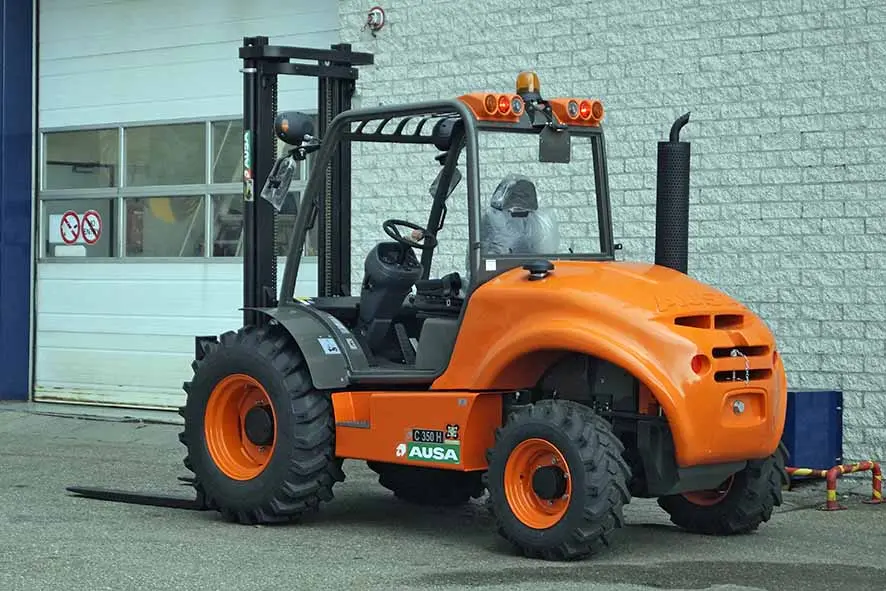 Ausa C350HX4 4x4 Chariot-élévateur