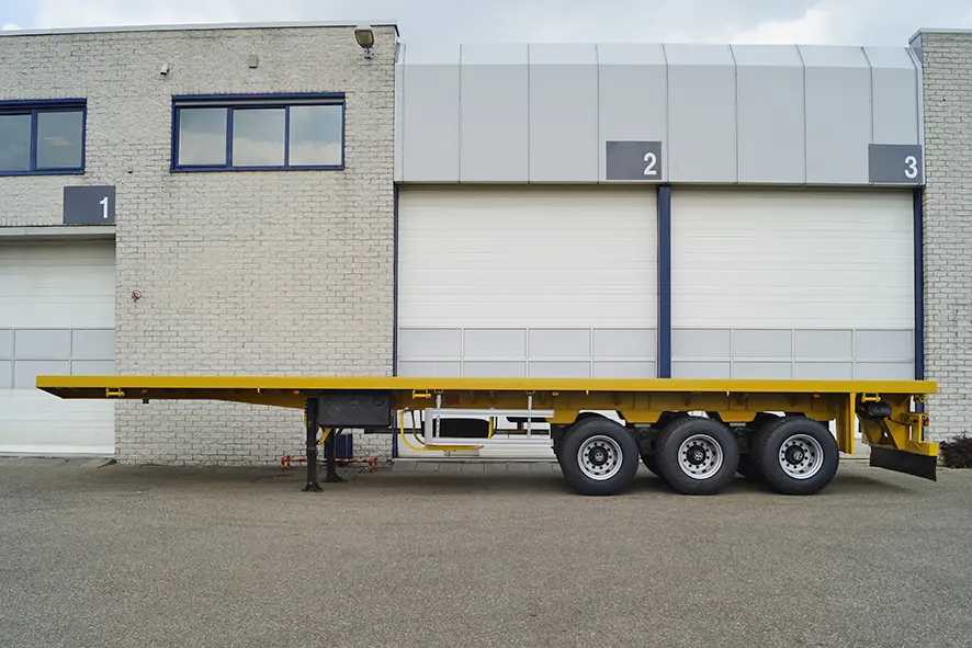 Comet FT-SRP 13.02 Flatbed Trailer with Twistlock 3-Axle 3