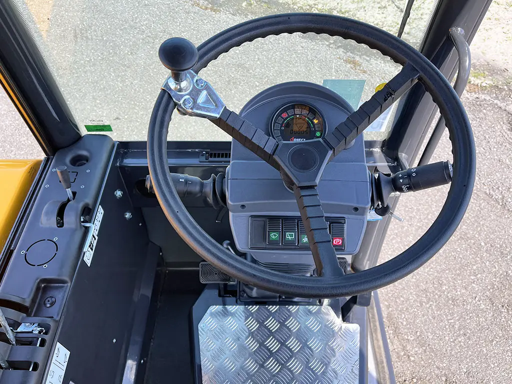 Dieci L-4700 4x4 Autochargeuse à béton 9