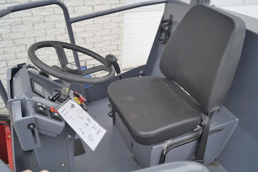 Dynapac CA305D 1-Axle Soil Compacter 8