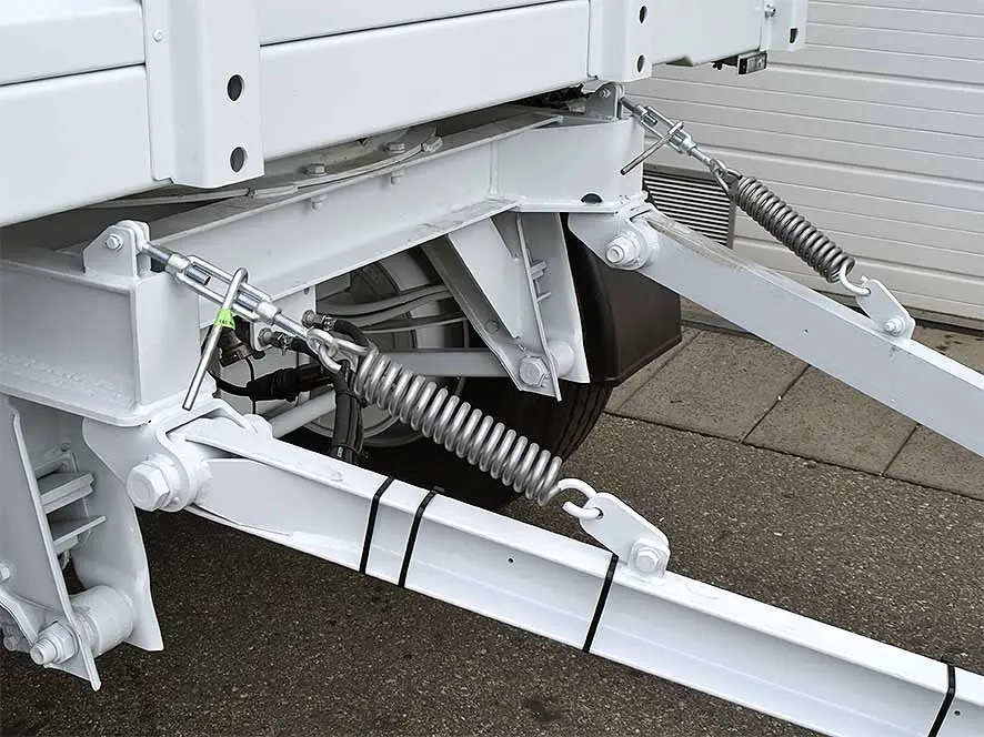 Euromax AHW Canvas Box Drawbar Trailer 3-Axle 10