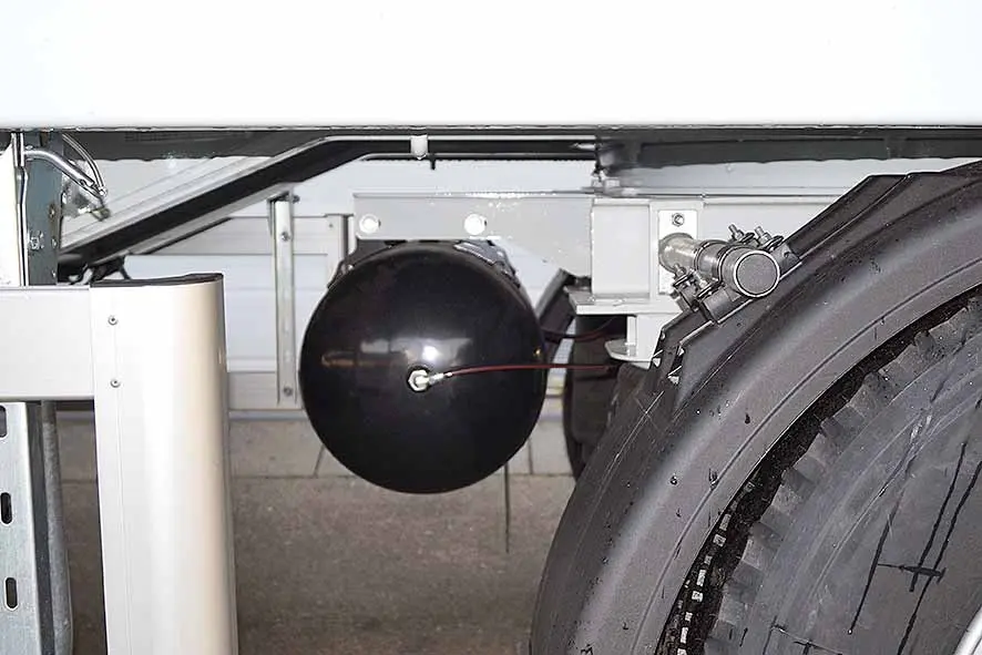 Euromax T3 3-Axle Flatbed Drawbar Trailer 11