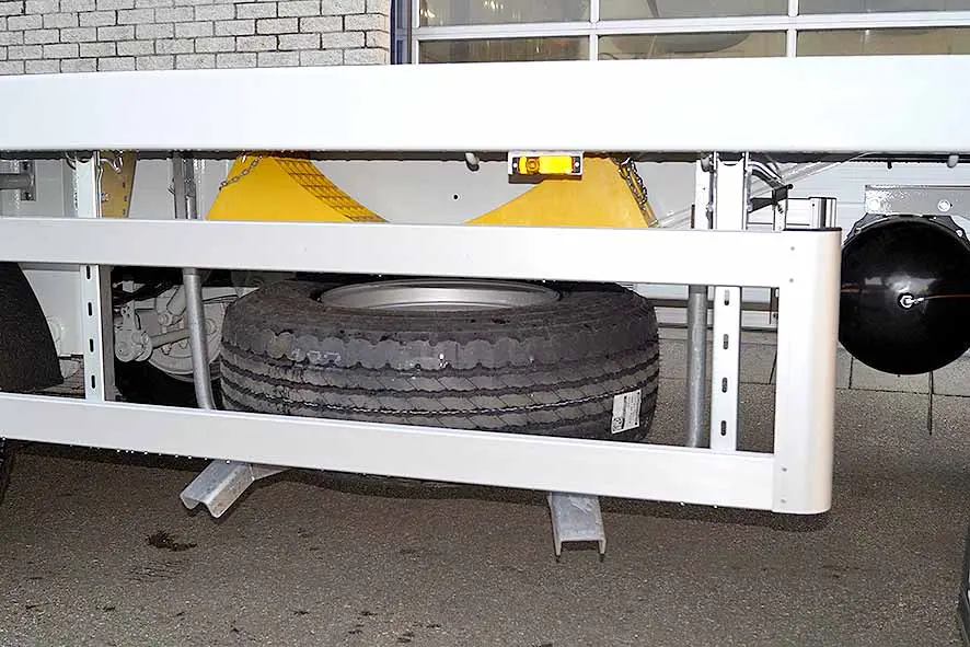 Euromax T3 3-Axle Flatbed Drawbar Trailer 14