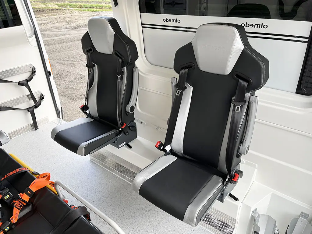 Fiat Ducato L2H2 4x2 Ambulance fourgon 21