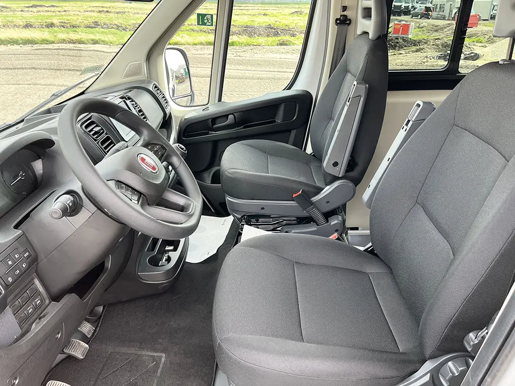 Fiat Ducato XL4H2 Mini Bus 4x2 8