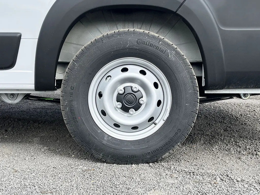 Fiat Ducato XL4H2 4x2 Mini Bus 18