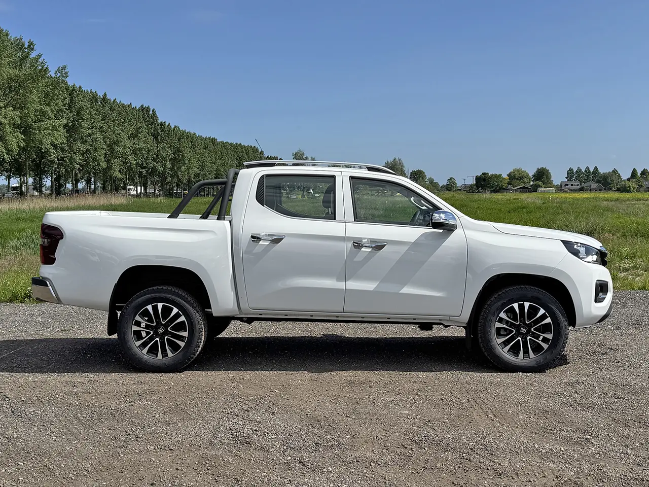 Fiat Titano 4x4 Double Cab Pick-up 5