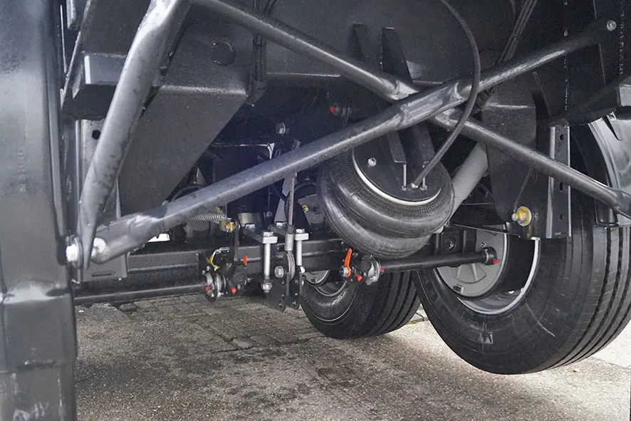 Grunwald TST 38 4-Axle Tipper Trailer 13