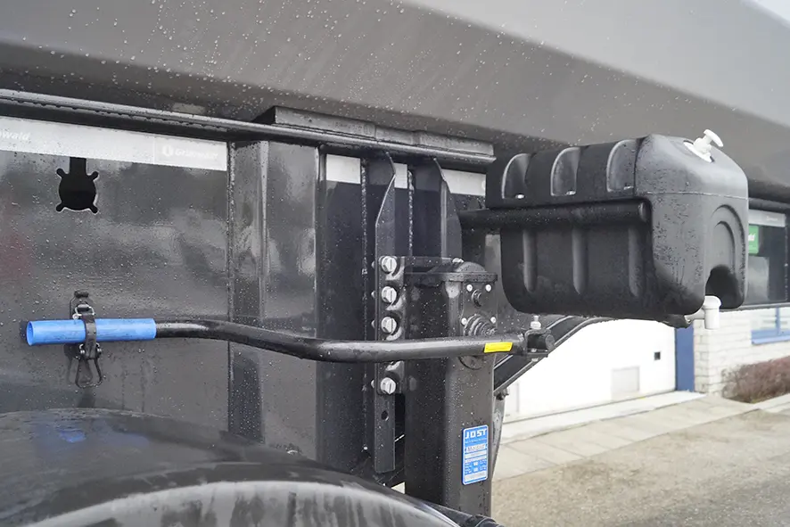 Grunwald TST 38 4-Axle Tipper Trailer 14