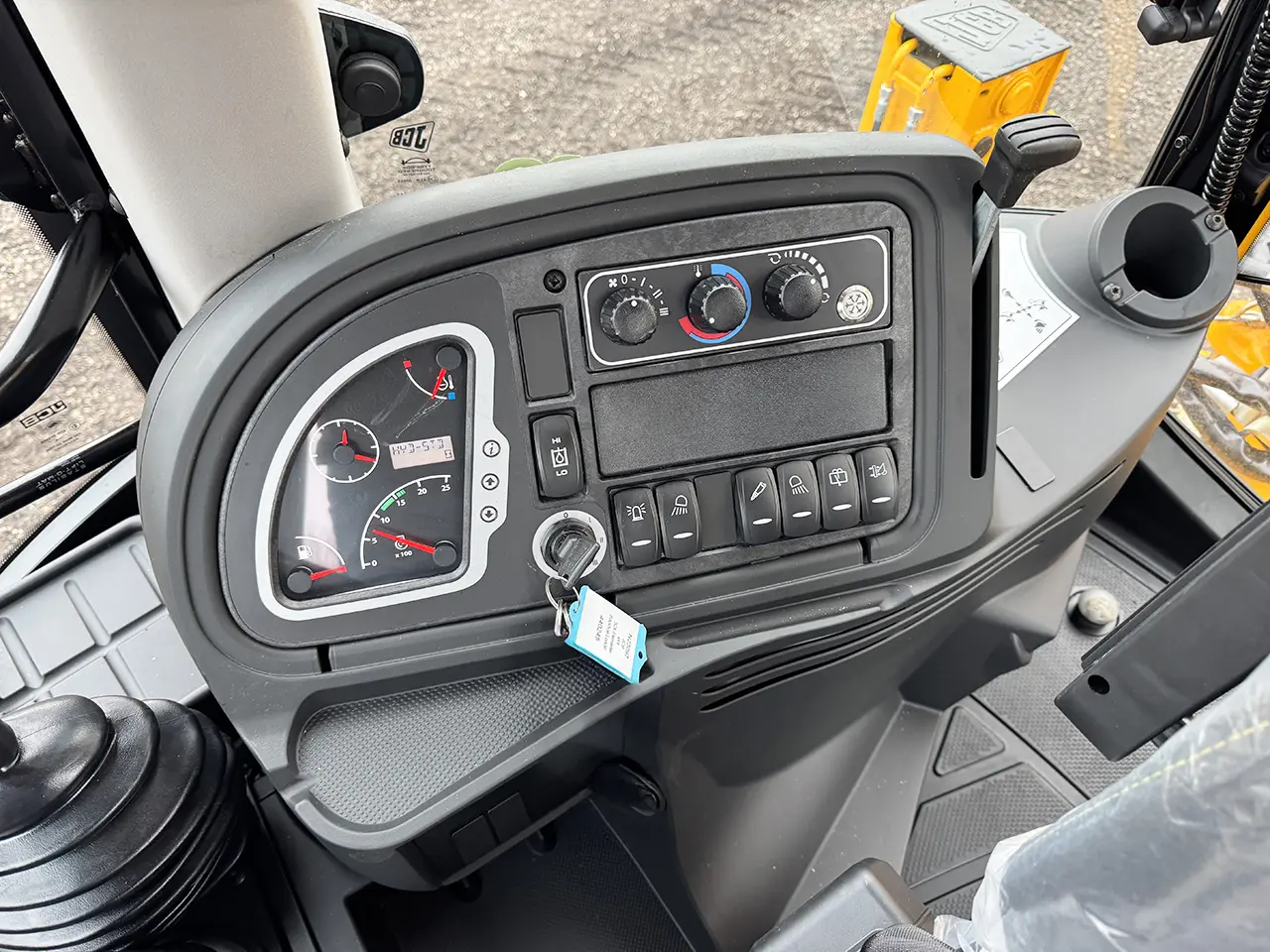 JCB 3CX Sitemaster Chargeuse pelleteuse 4x4 9