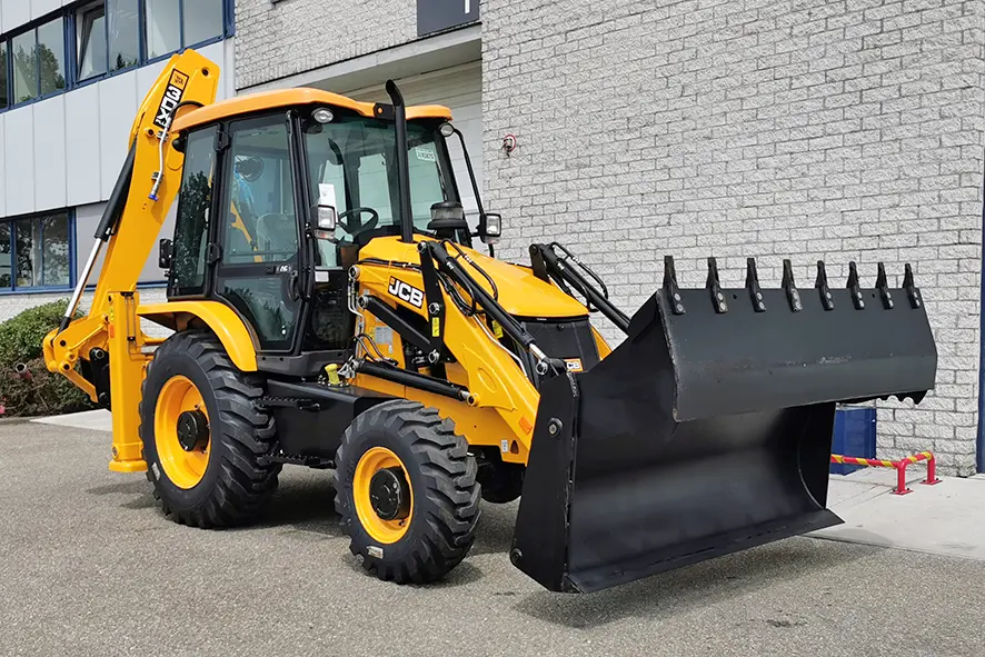 JCB 3DX Plus 4x4 Backhoe Loader 14