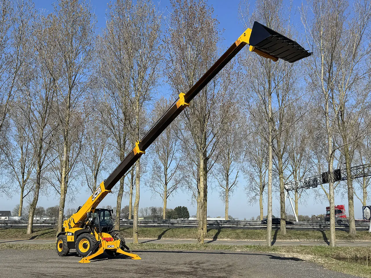 JCB 540 170 4x4 Telehandler 16