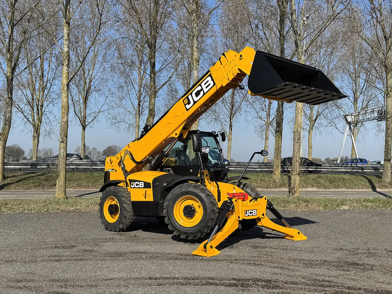 JCB 540 170 Téléscopique 4x4 18
