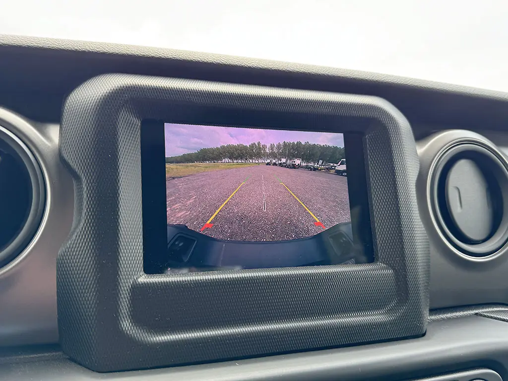 Jeep Gladiator Sport 4x4 Sports Utility Vehicle (SUV) 6