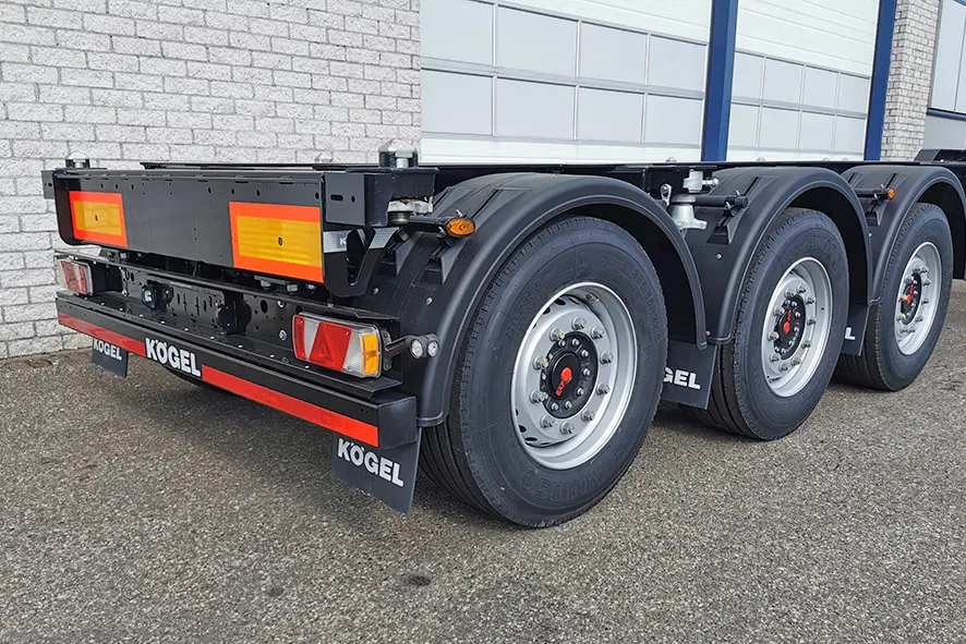 Kogel S24-2 Port 40 Simplex 3-Axle Container Trailer 7