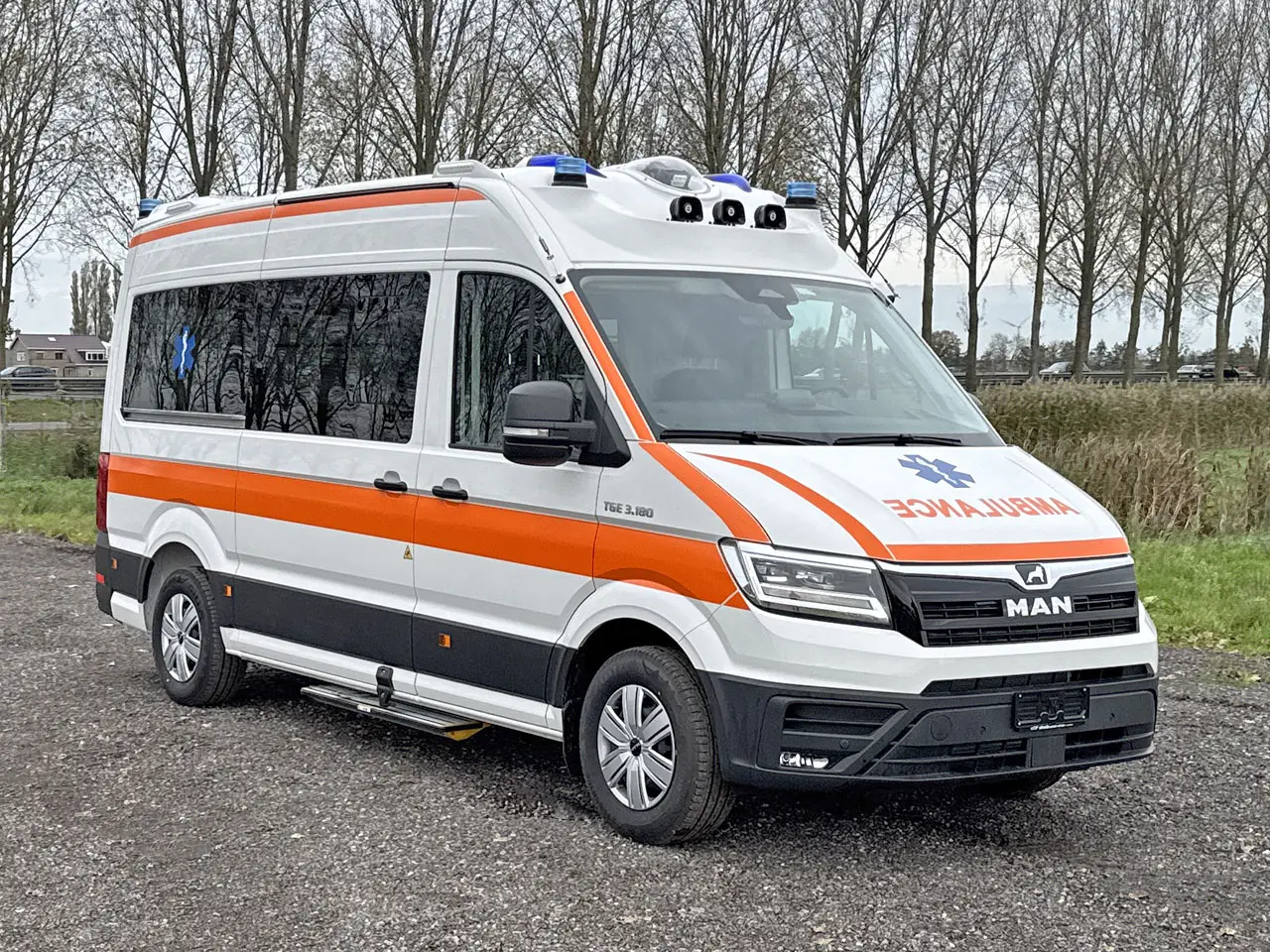 MAN TGE 3.180 QTX-M Ambulance Van 4x2