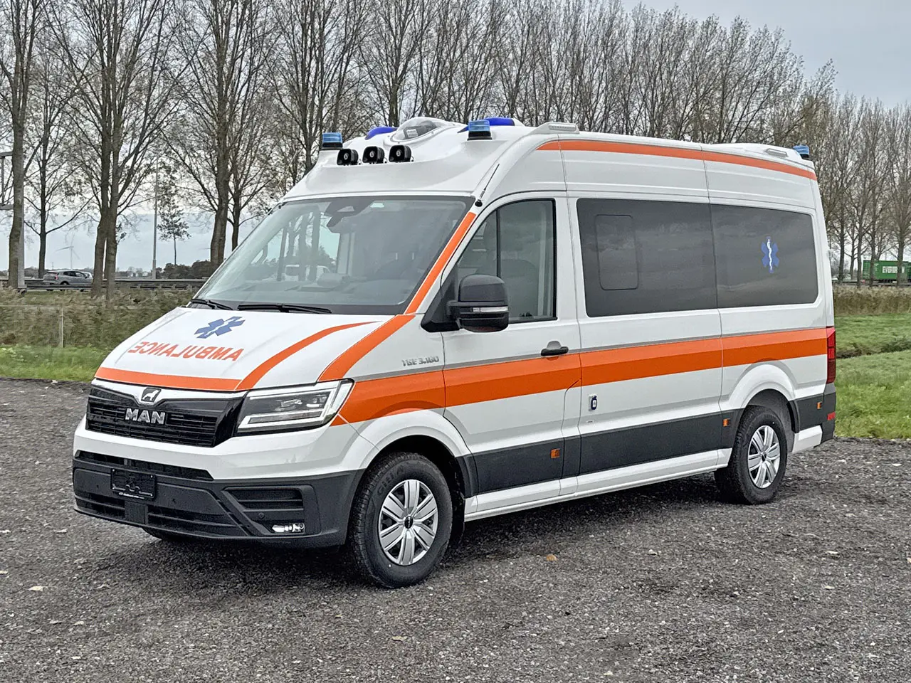 MAN TGE 3.180 QTX-M Ambulance Van 4x2 8