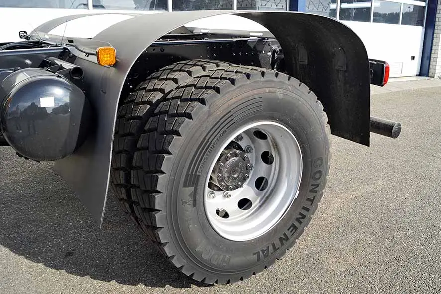 MAN TGM 18.240 BB 4x2 Chassis Cabin 11