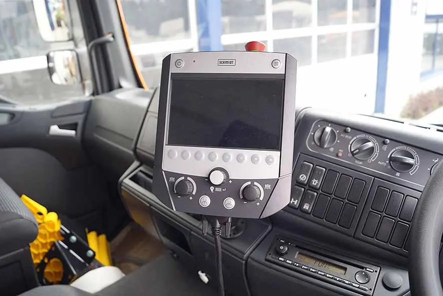 MAN TGM 18.240 BB 4x2 Sweeper Truck 17