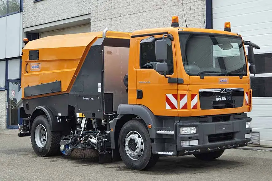 MAN TGM 18.240 BB Sweeper Truck 4x2