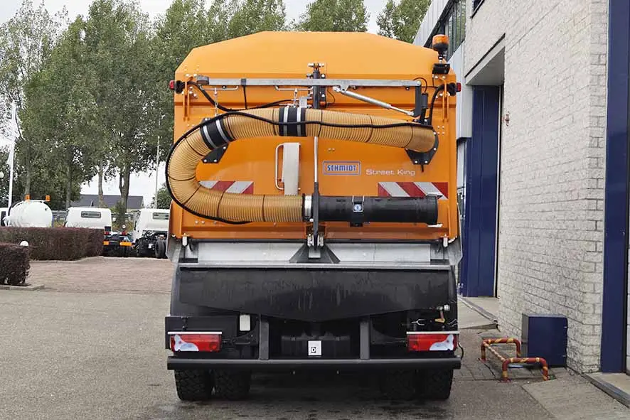 MAN TGM 18.240 BB 4x2 Sweeper Truck 9