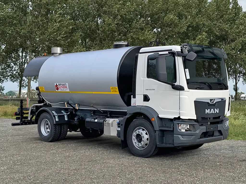 MAN TGM 18.250 BB CH 4x2 Bitumen Tank Sprayer