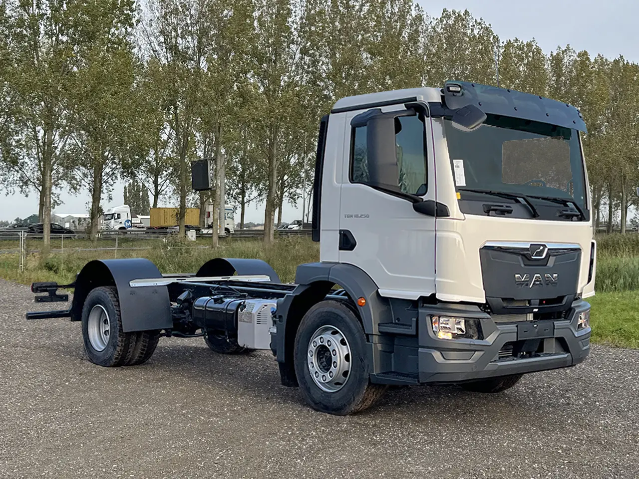 MAN TGM 18.250 BB CH 4x2 Chassis Cabin