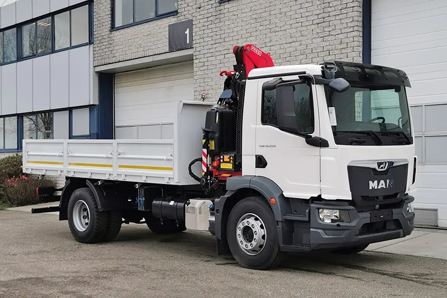 MAN TGM 18.250 BB CH 4x2 Crane Truck