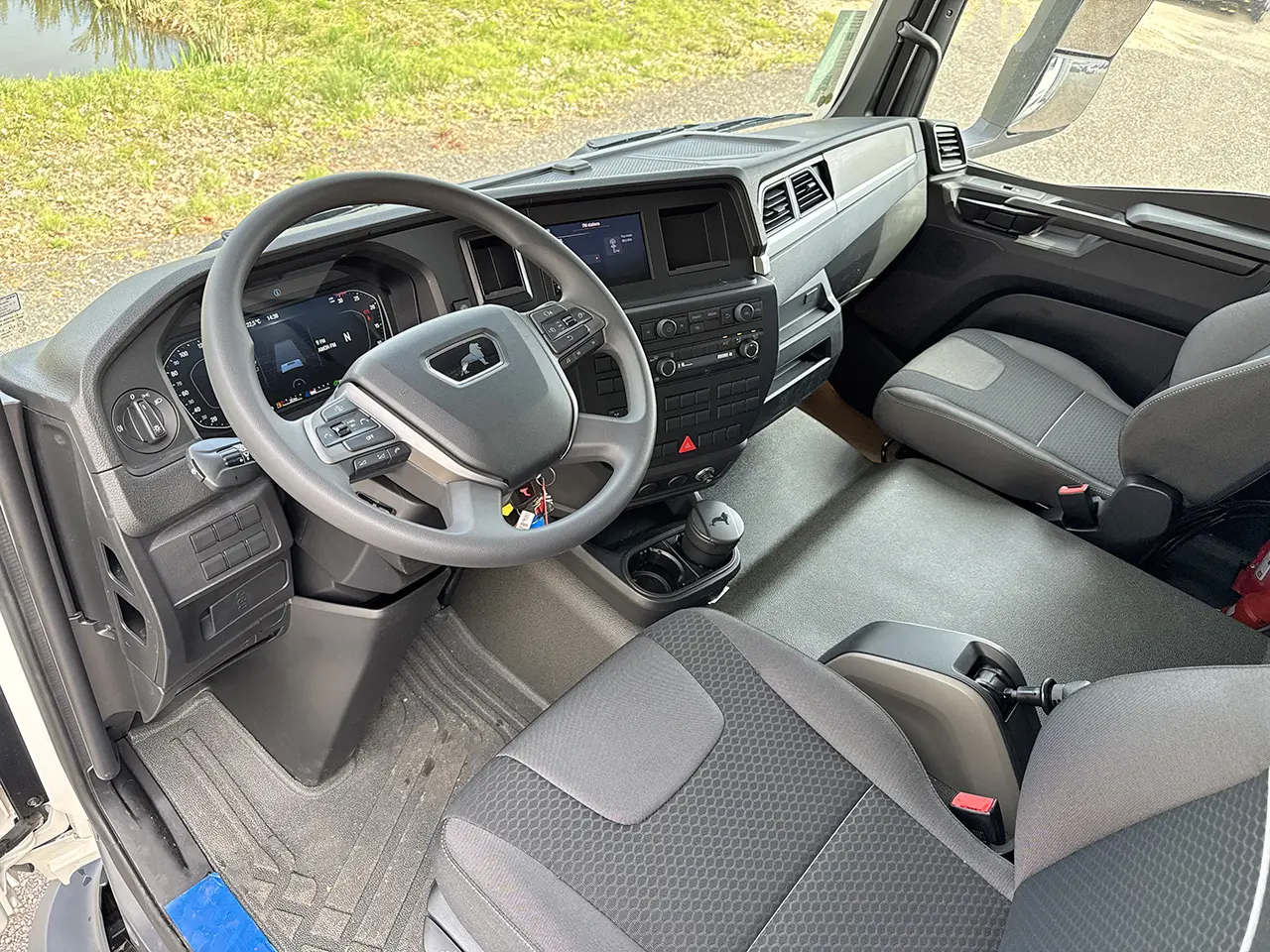 MAN TGM 18.250 BB CH 4x2 Refrigerated Box Truck 3