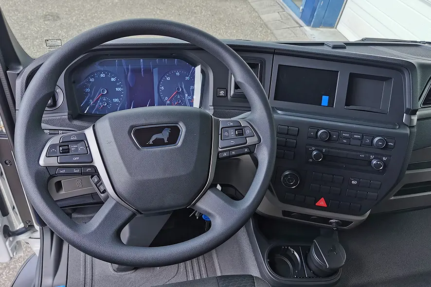 MAN TGM 18.250 BB CH 4x4 Chassis Cabin 8