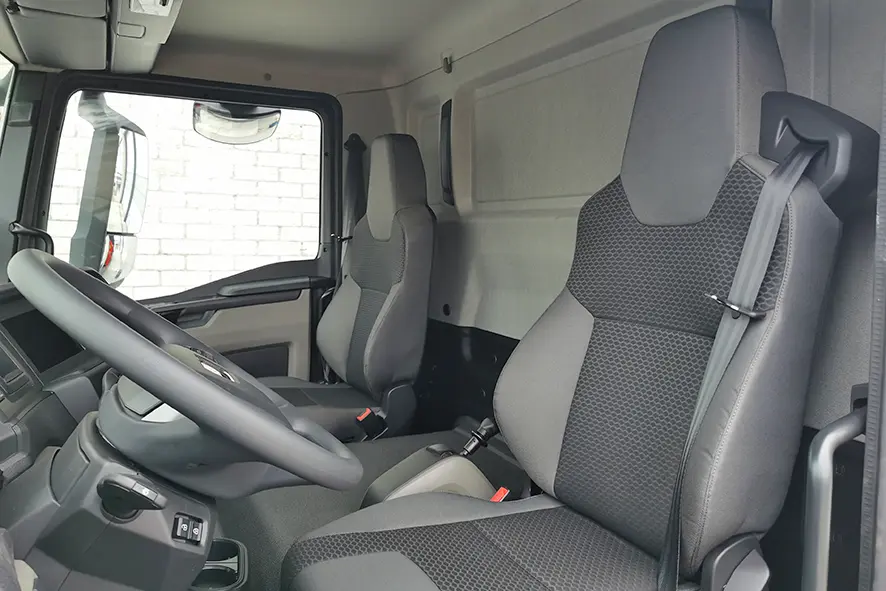 MAN TGM 18.250 BB CH 4x4 Crane Truck 11